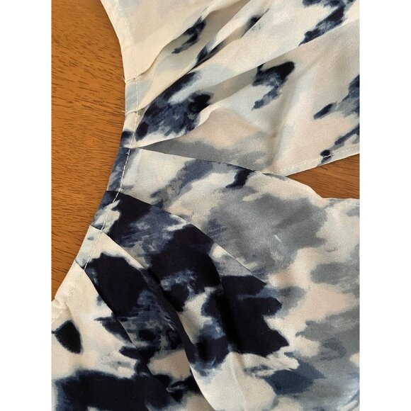 Anthropologie Silky Soft Deletta Top SMALL White And Blue Floral Beautiful - Picture 5 of 5